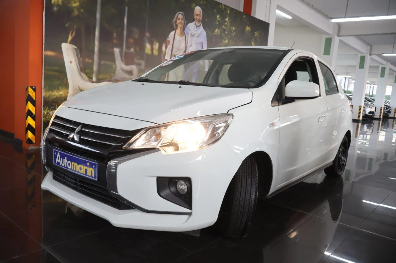 View 1 - Mitsubishi Space Star - 2022