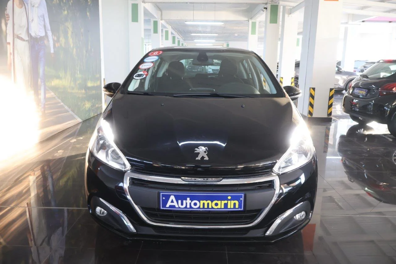View 3 - Peugeot 208 - 2018