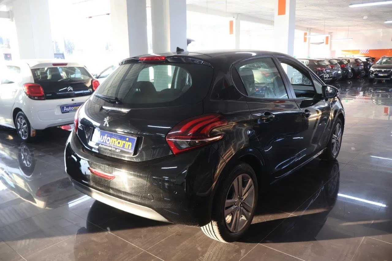 View 5 - Peugeot 208 - 2018