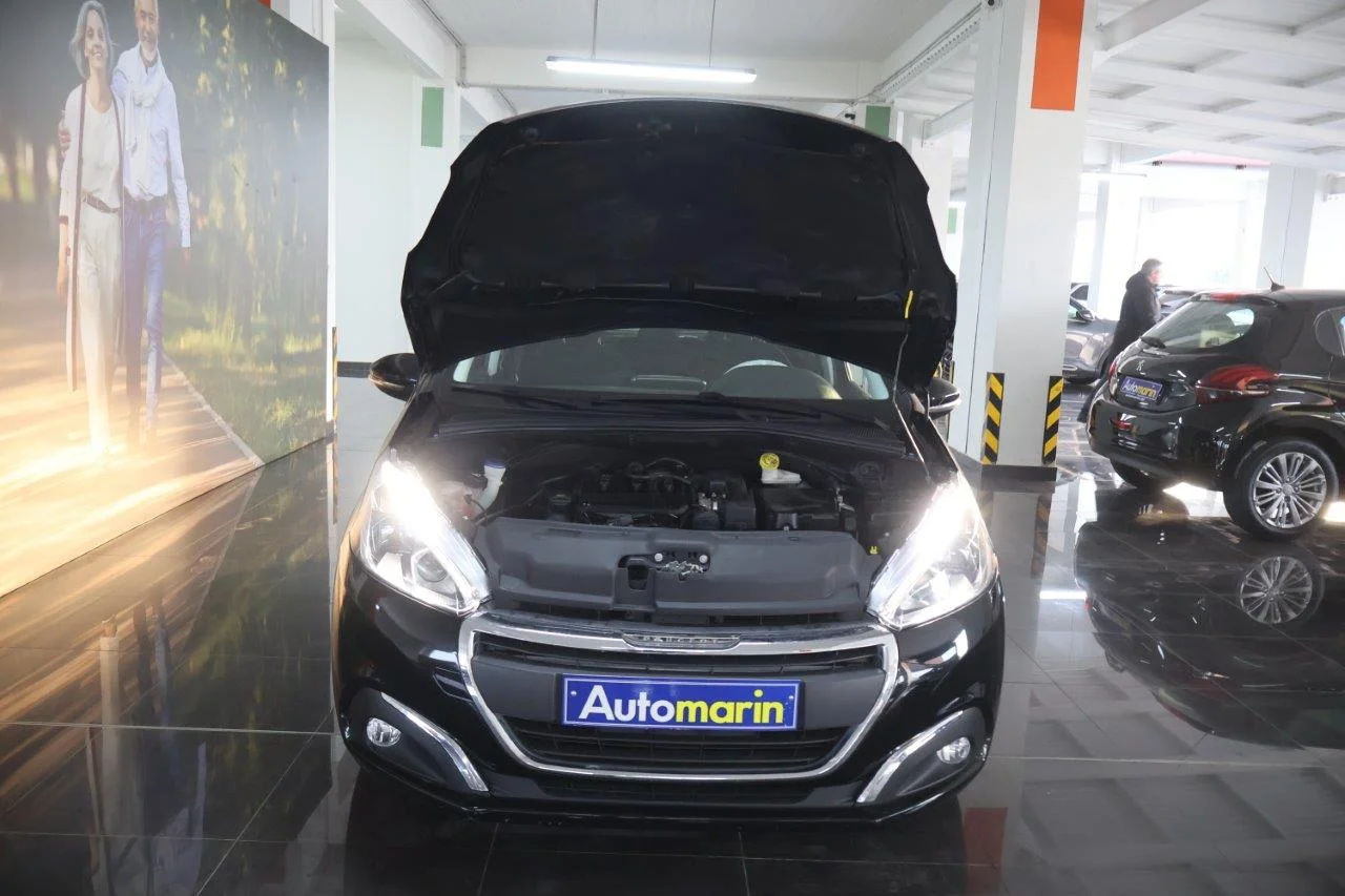 Peugeot 208 - View model 20