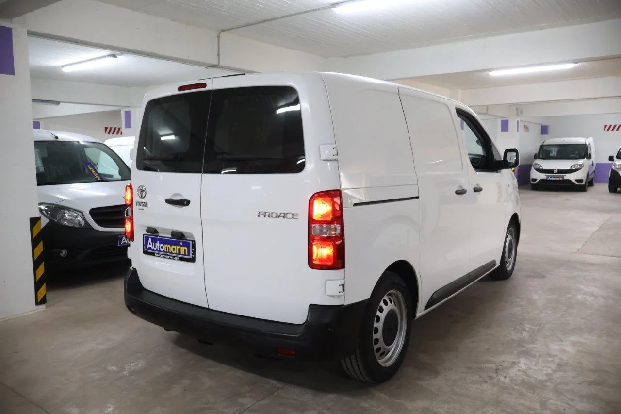 View 5 - Toyota Proace - 2018