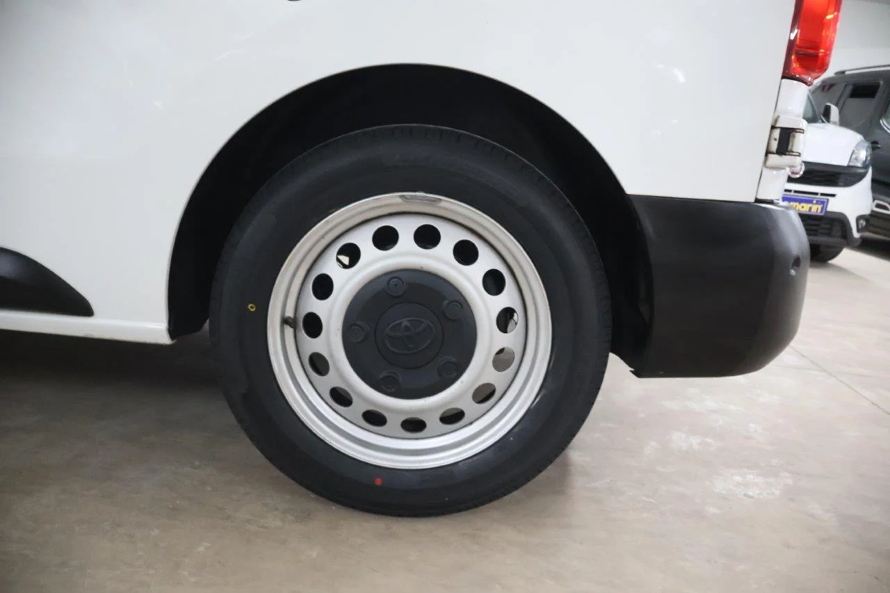 Toyota Proace - View model 13