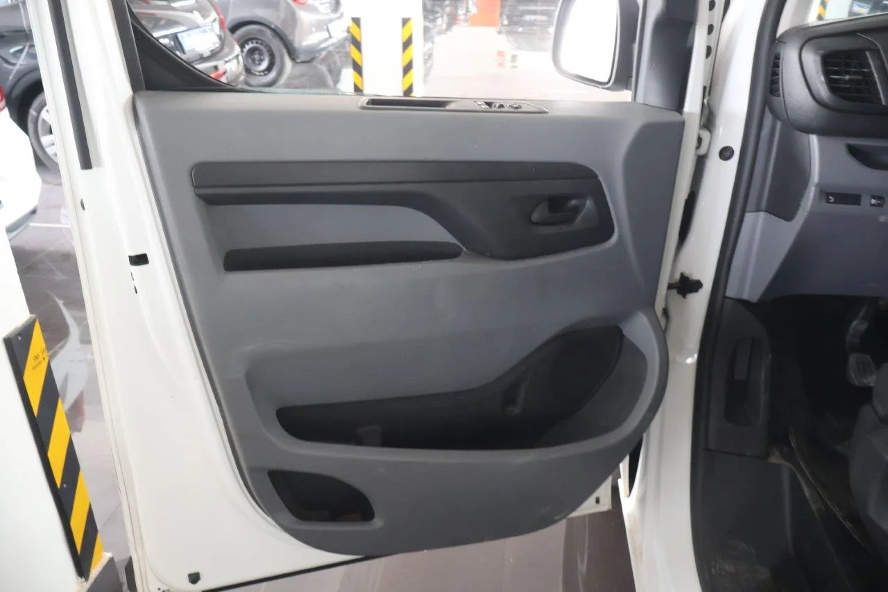 Citroen Jumpy - View model 28