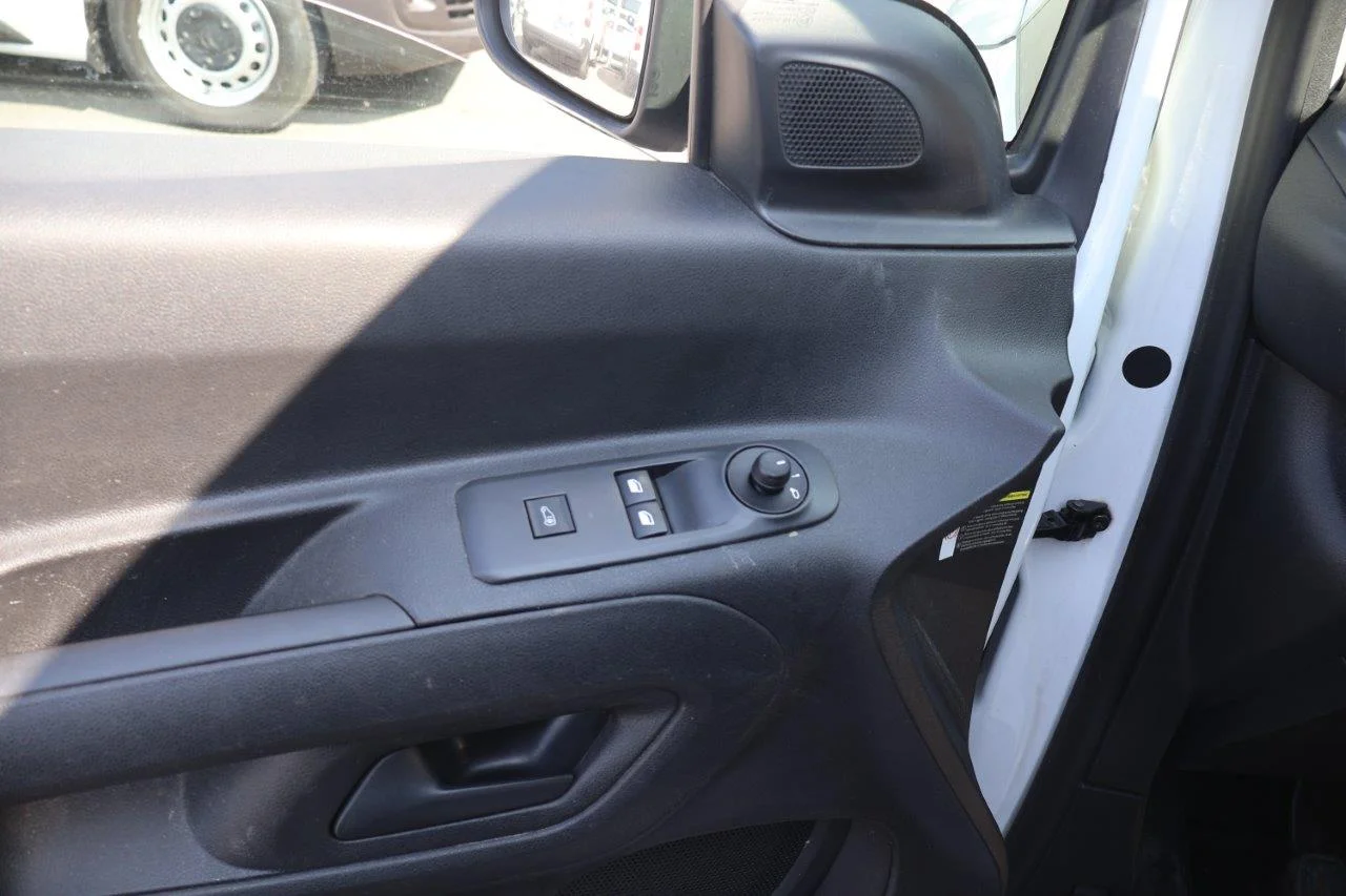 Citroen Berlingo - View model 28