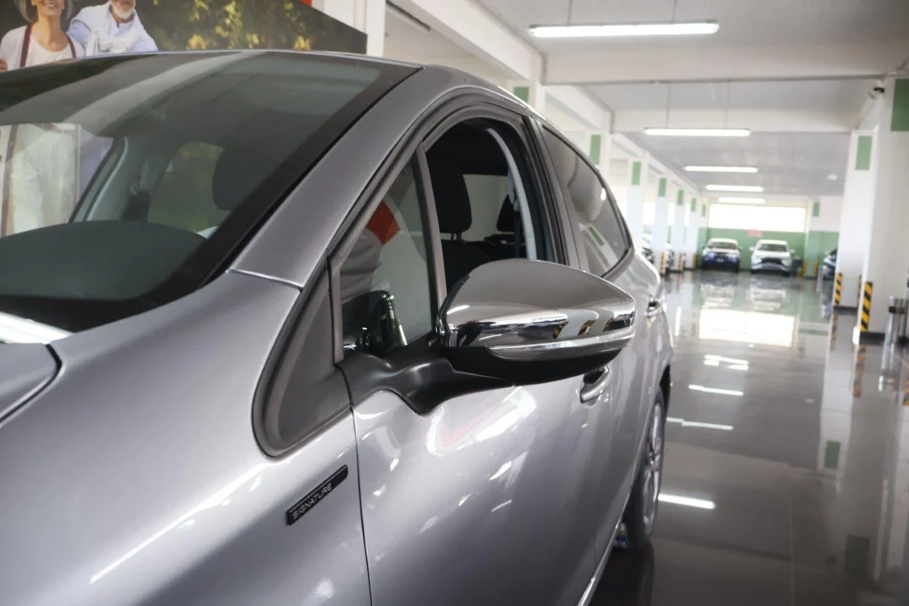 Peugeot 208 - View model 15
