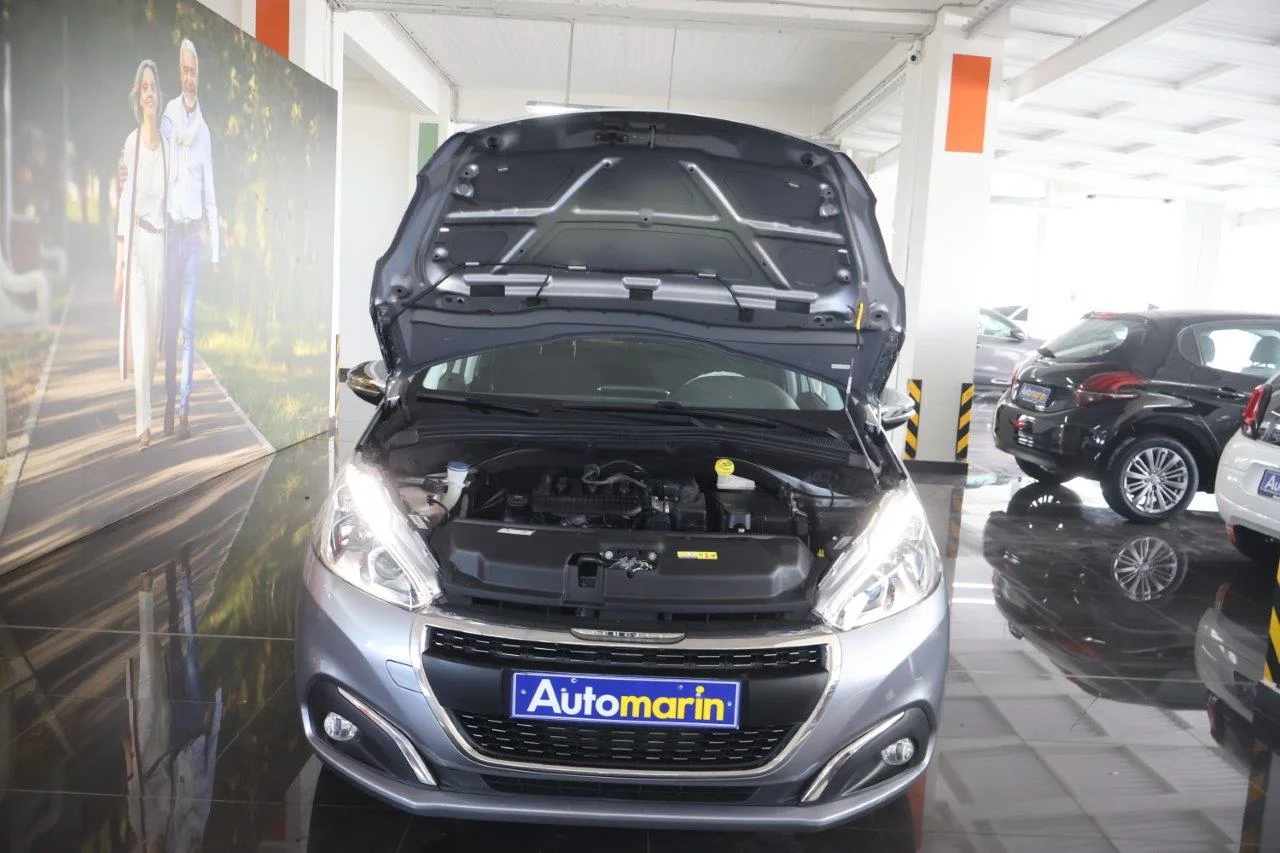 Peugeot 208 - View model 20