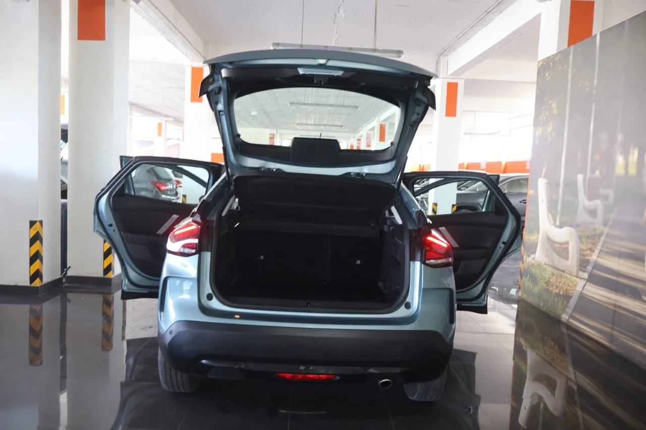 Citroen C4 - View model 8