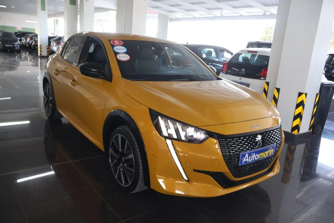 View 4 - Peugeot 208 - 2021