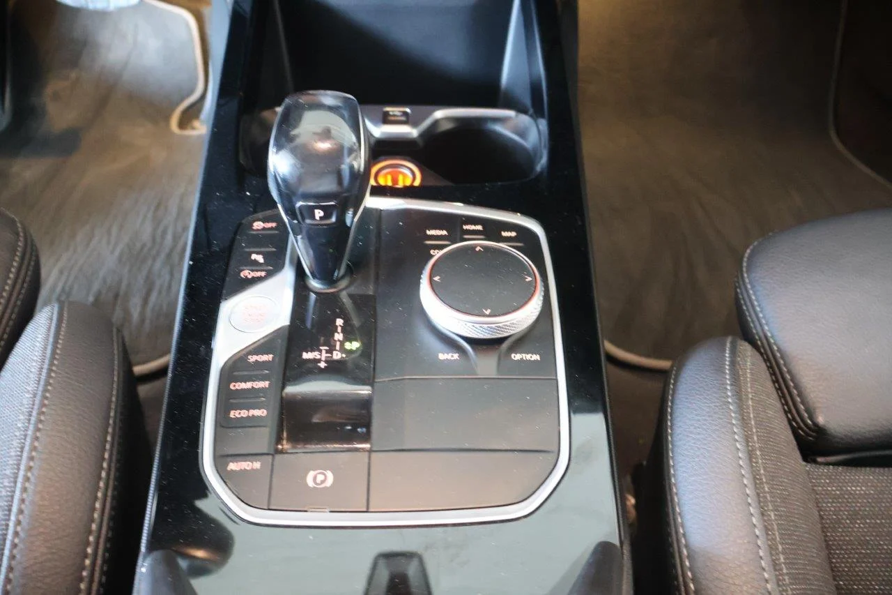 Bmw 216 - View model 25