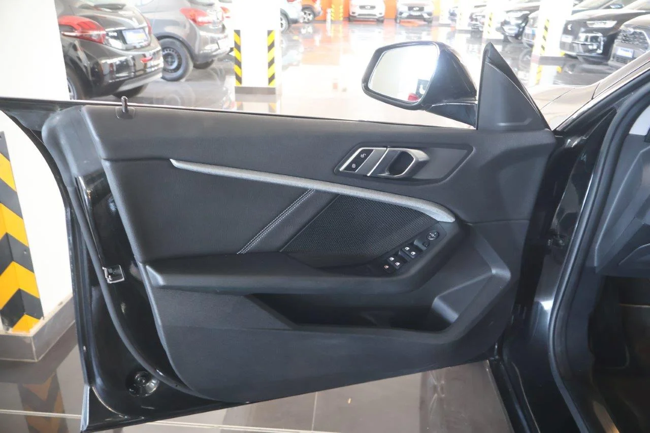 Bmw 216 - View model 27