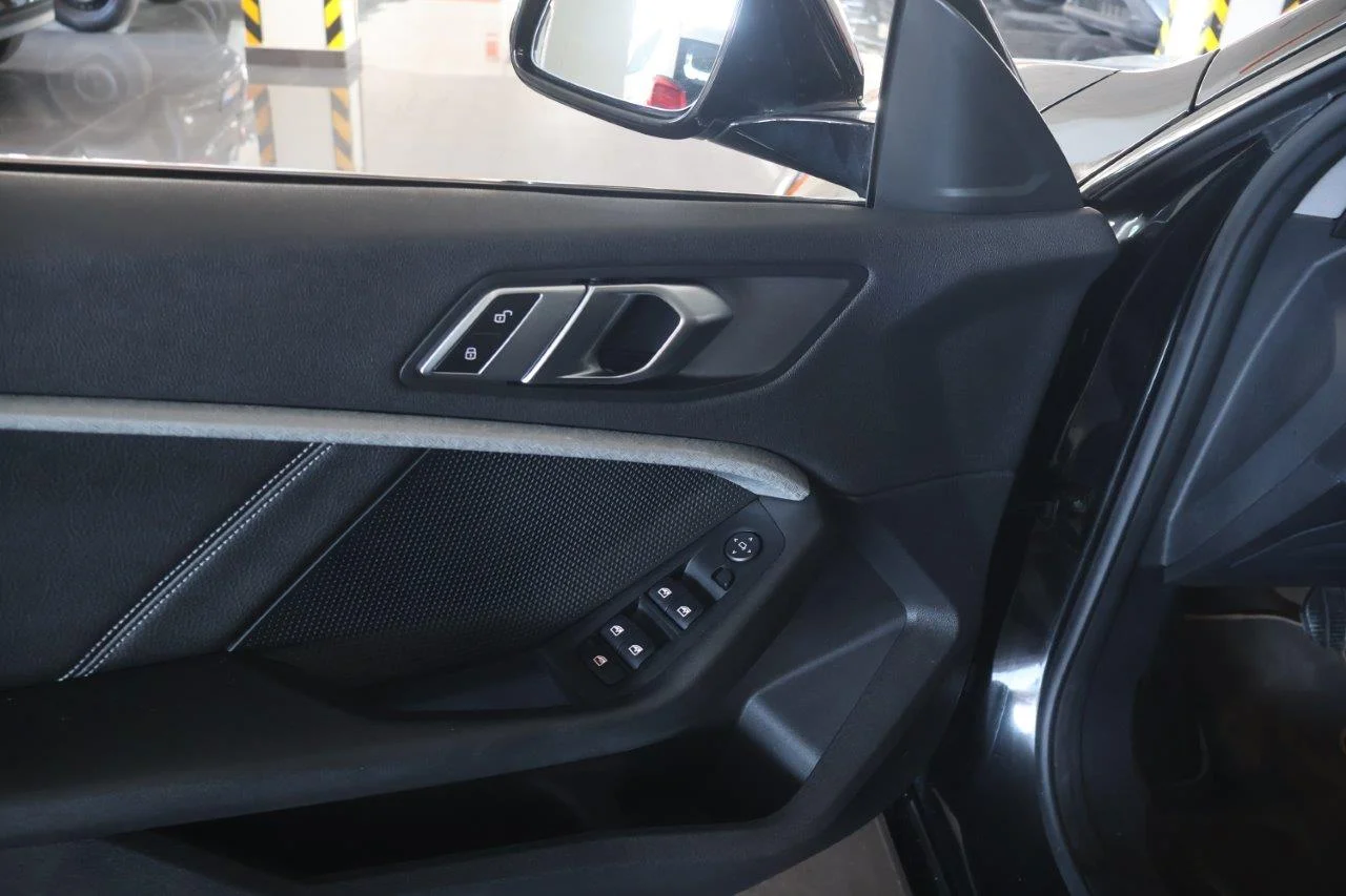 Bmw 216 - View model 28