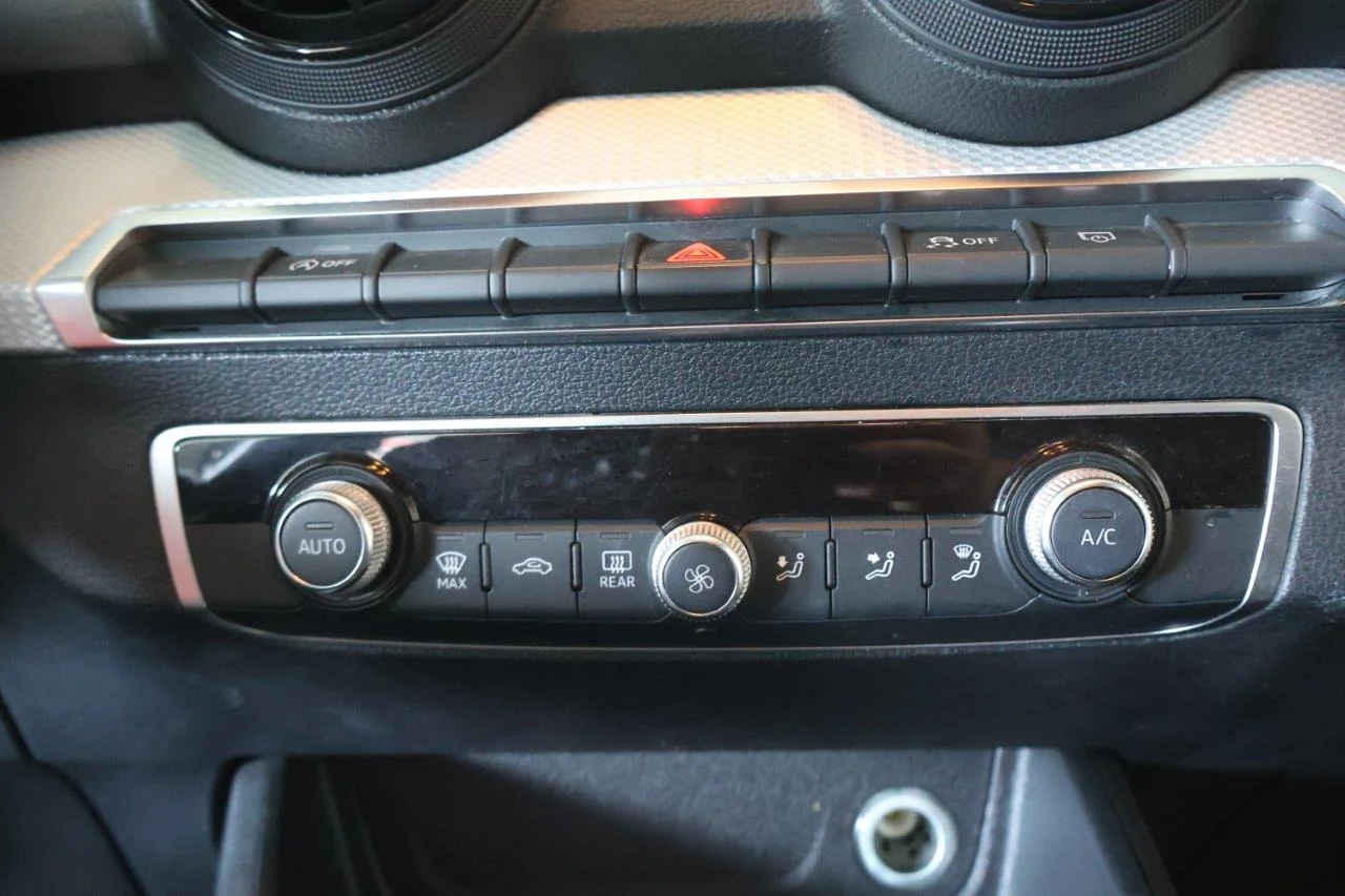 Audi Q2 - View model 24