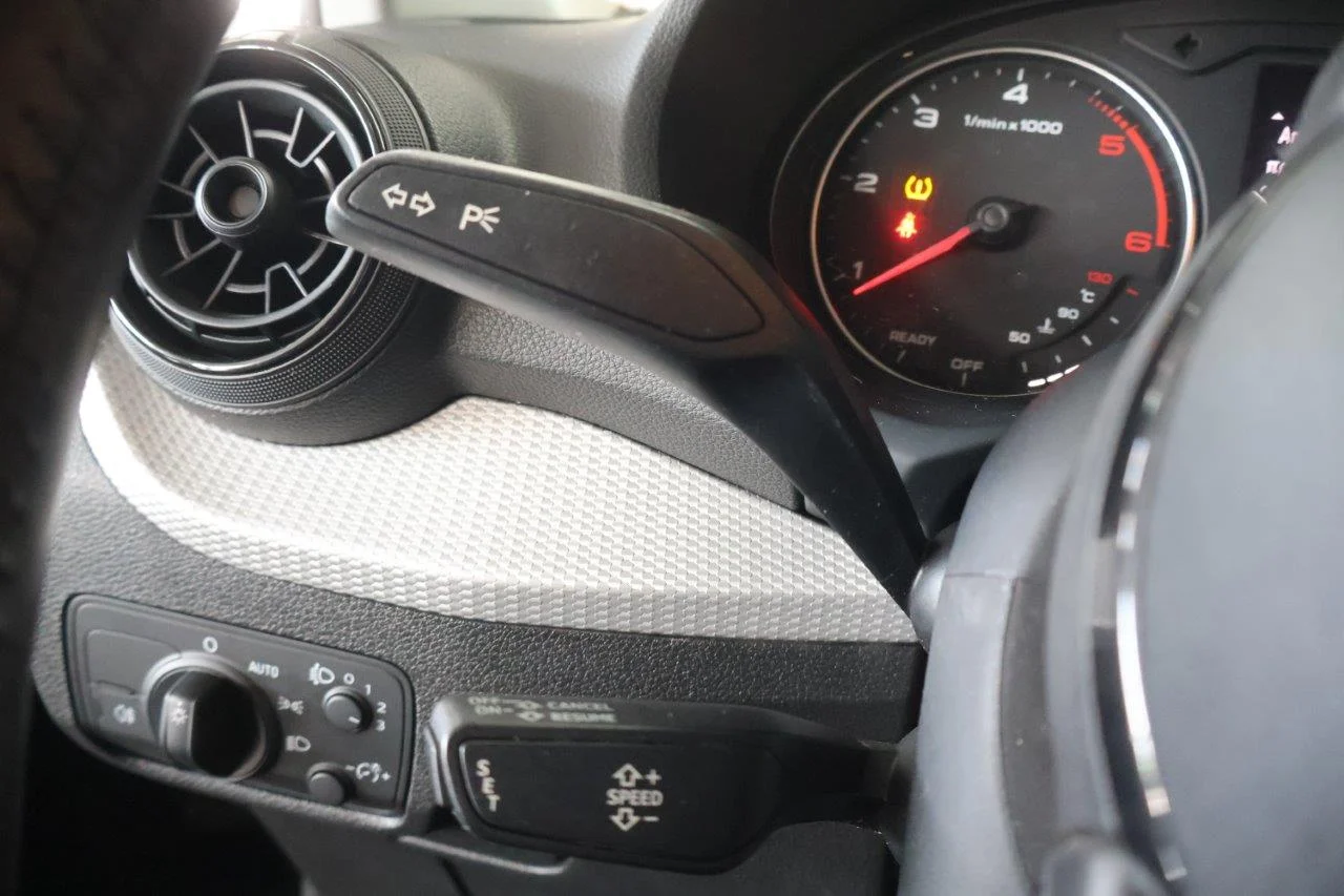 Audi Q2 - View model 29