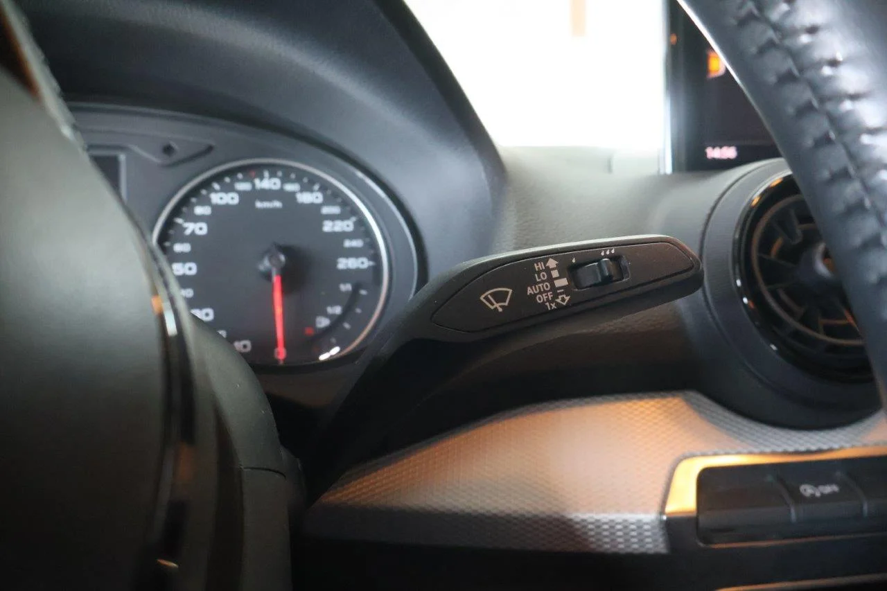 Audi Q2 - View model 30