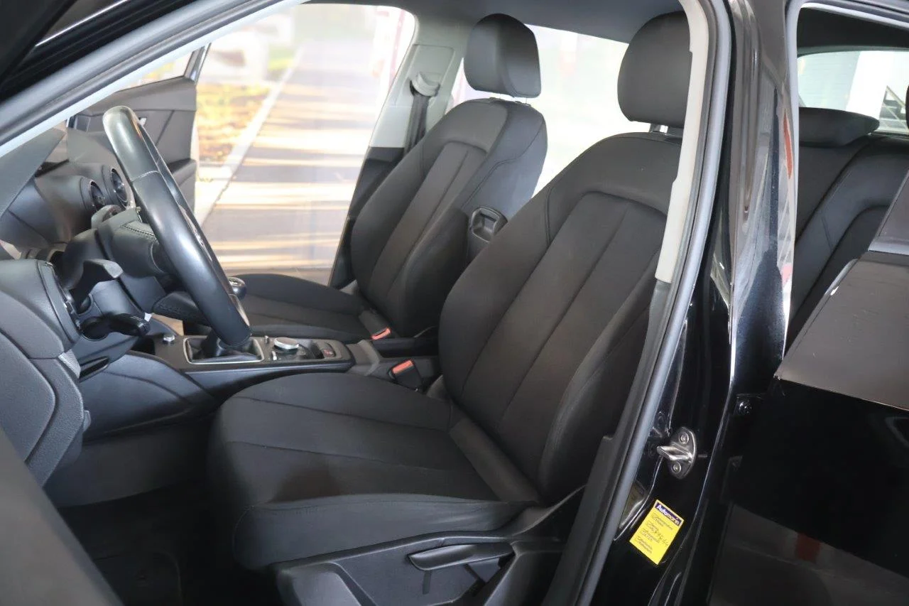Audi Q2 - View model 34