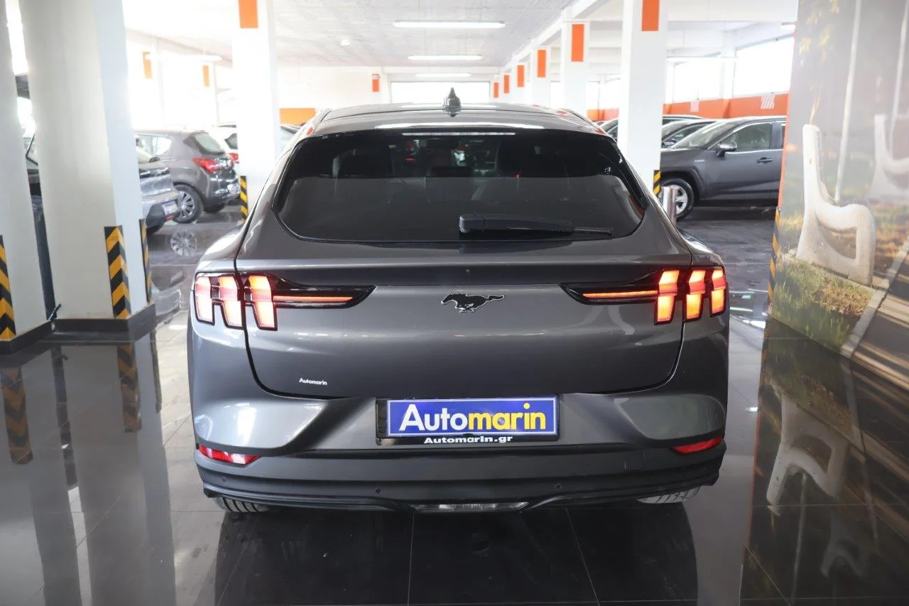 Ford Mustang Mach-E - View model 5
