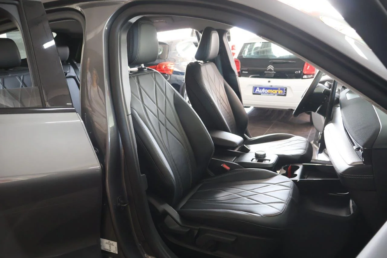 Ford Mustang Mach-E - View model 40