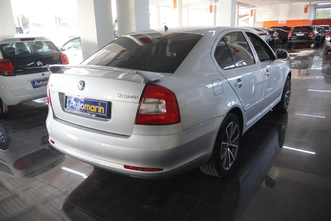 View 5 - Skoda Octavia - 2009