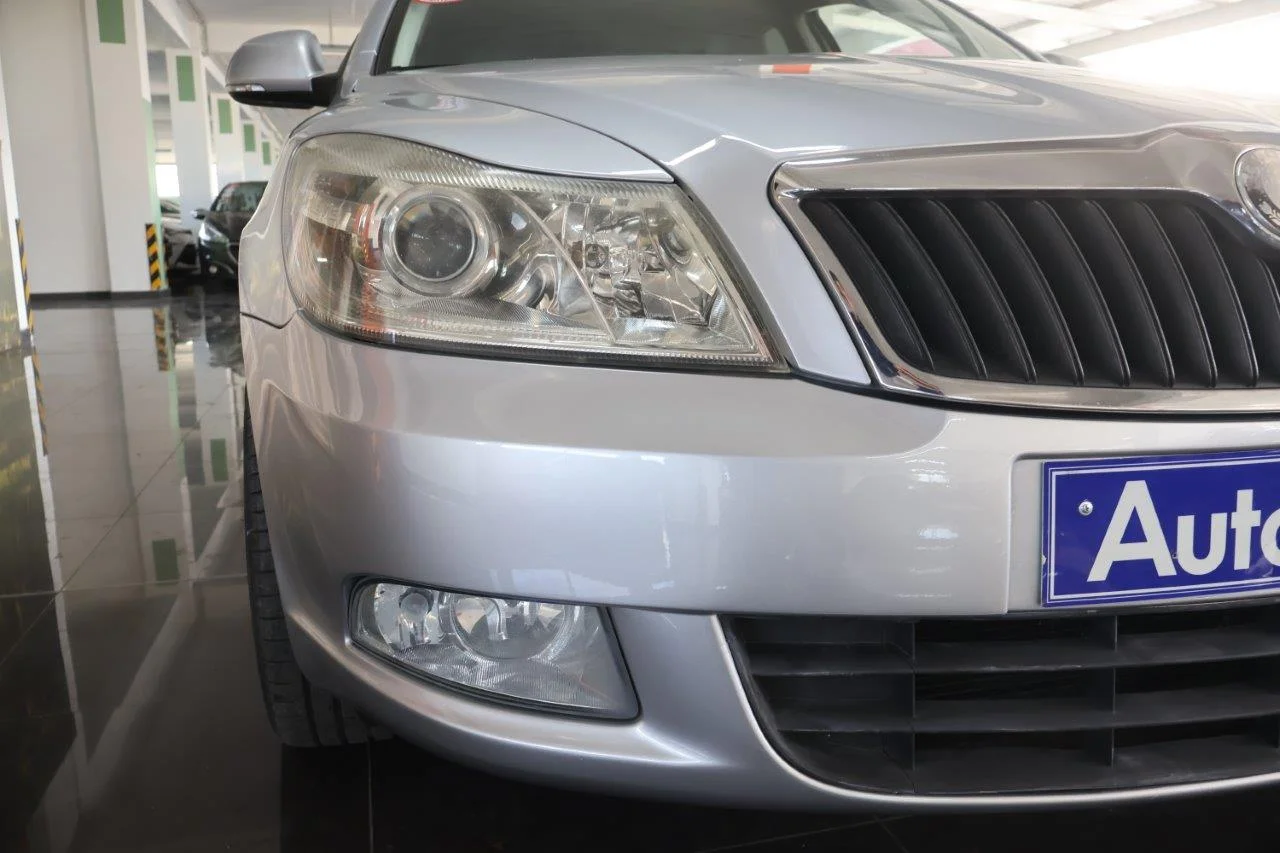 Skoda Octavia - View model 17