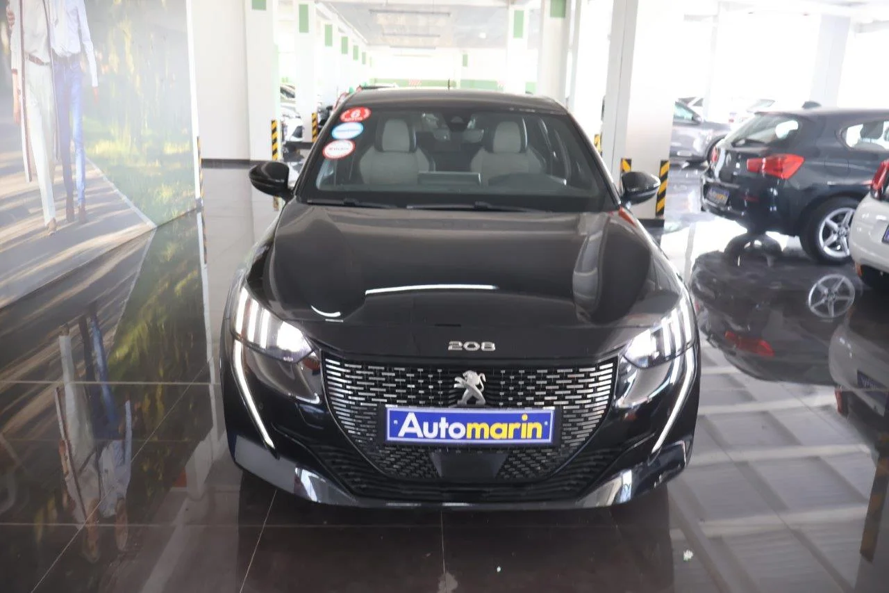 View 3 - Peugeot 208 - 2021