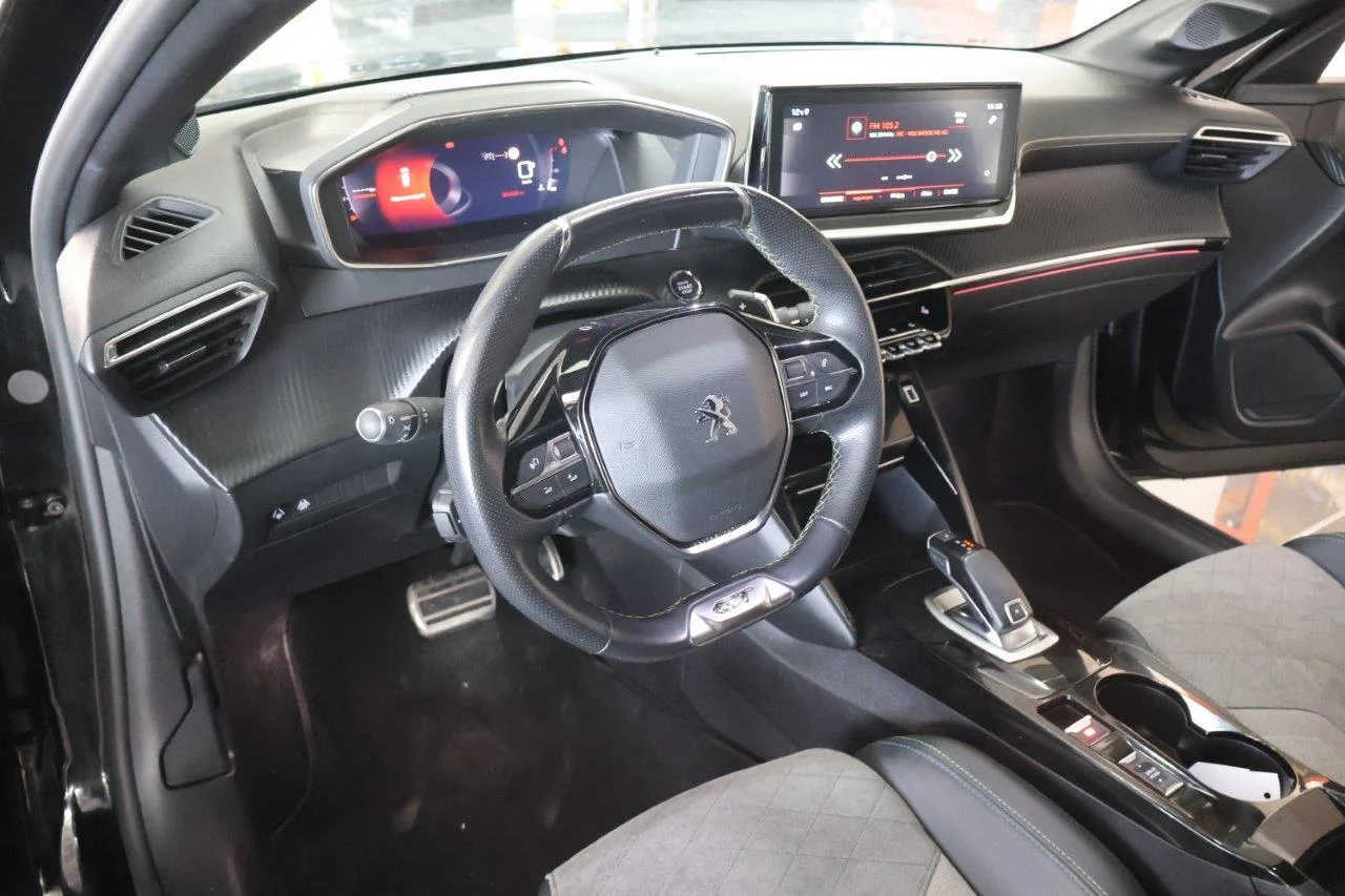 Peugeot 208 - View model 21