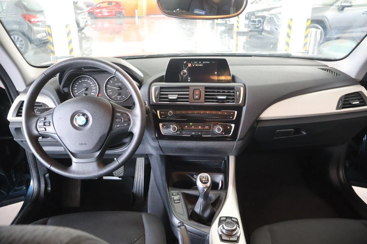 Bmw 118 - View model 19