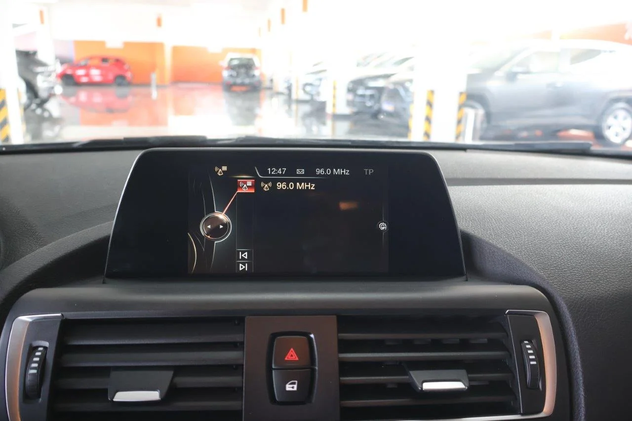 Bmw 118 - View model 20