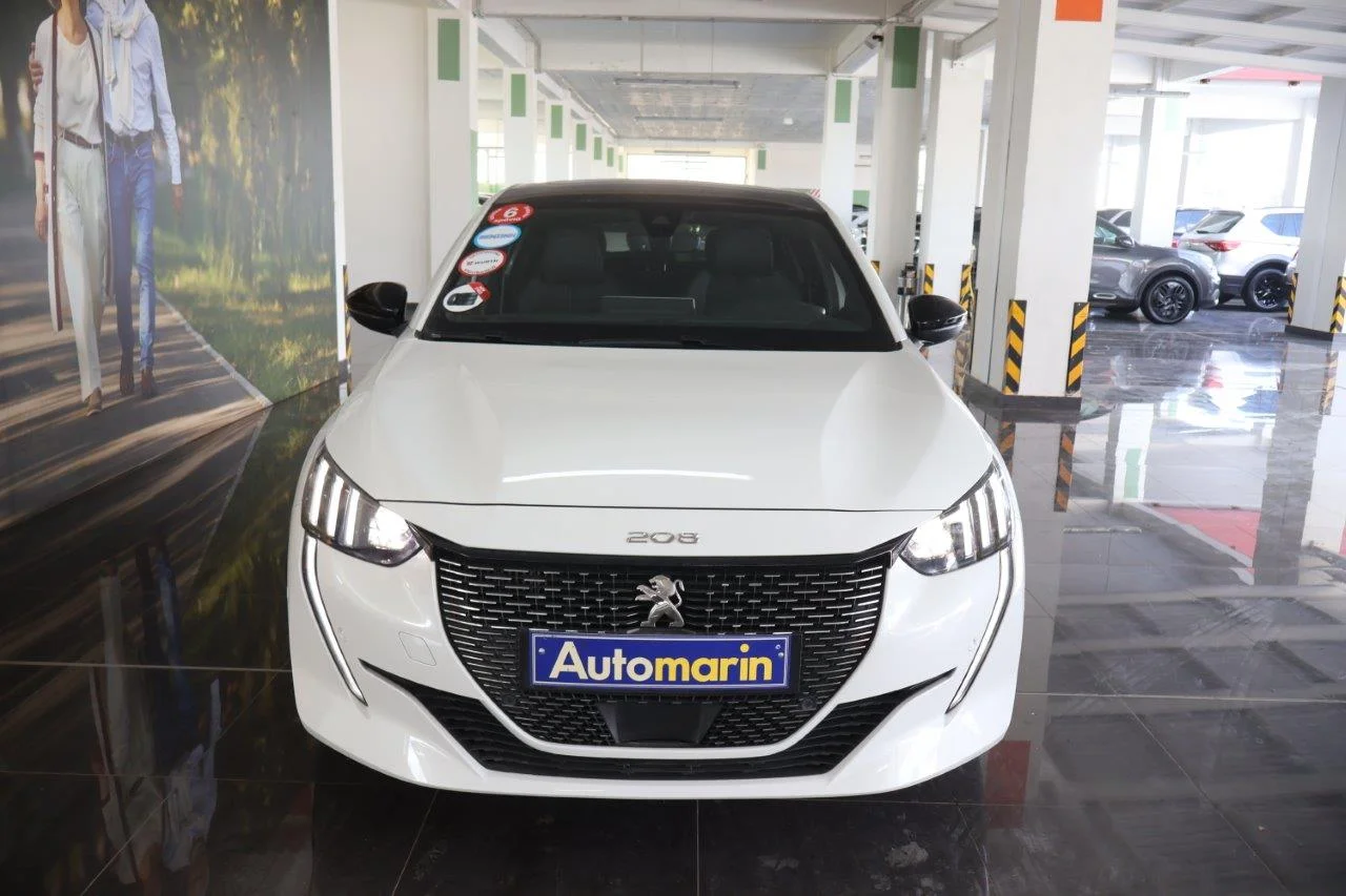 View 3 - Peugeot 208 - 2020