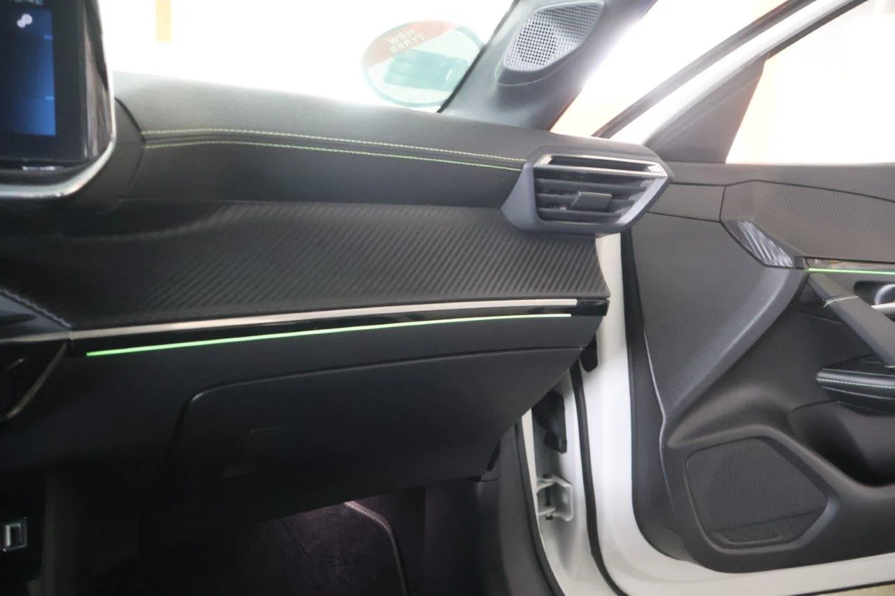 Peugeot 208 - View model 23