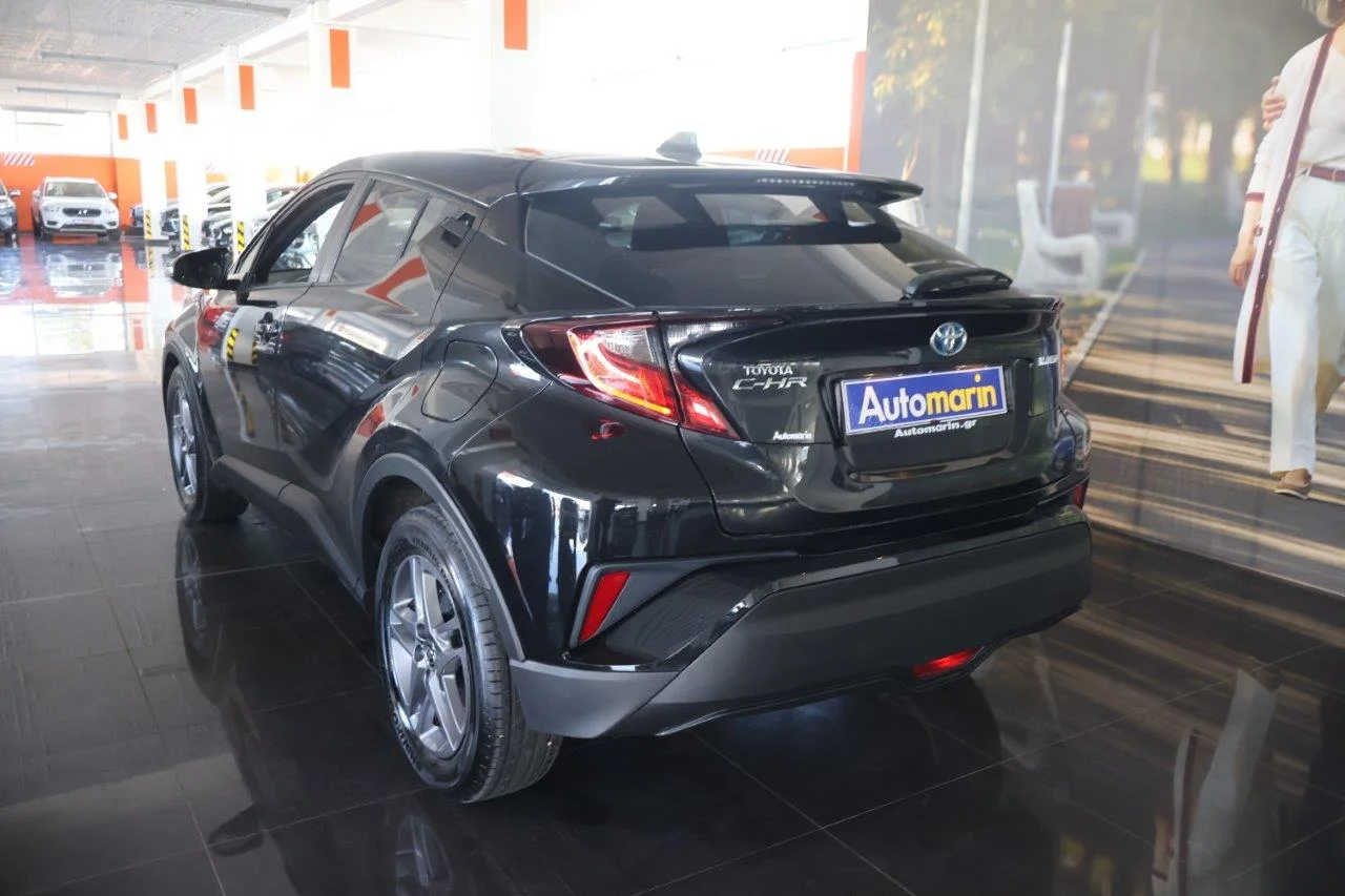 Toyota C-HR - View model 6