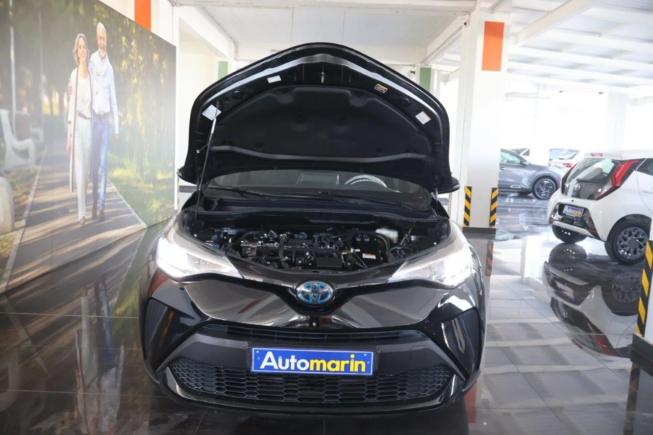 Toyota C-HR - View model 18