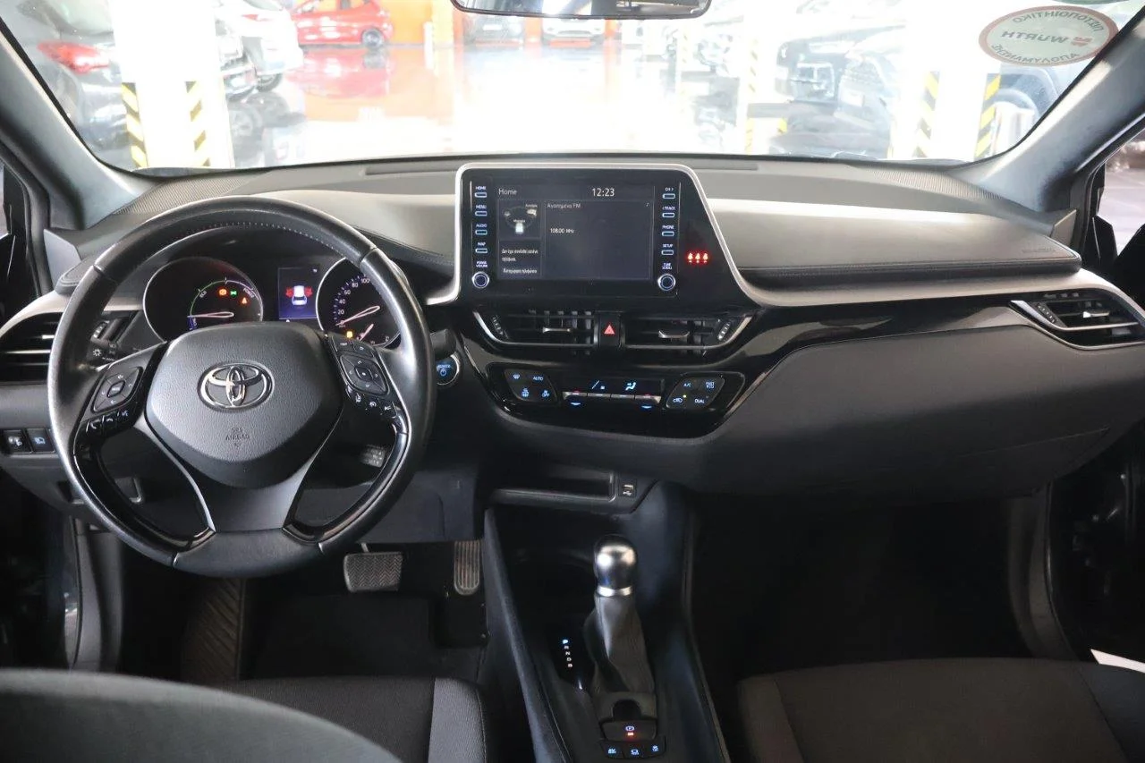Toyota C-HR - View model 19