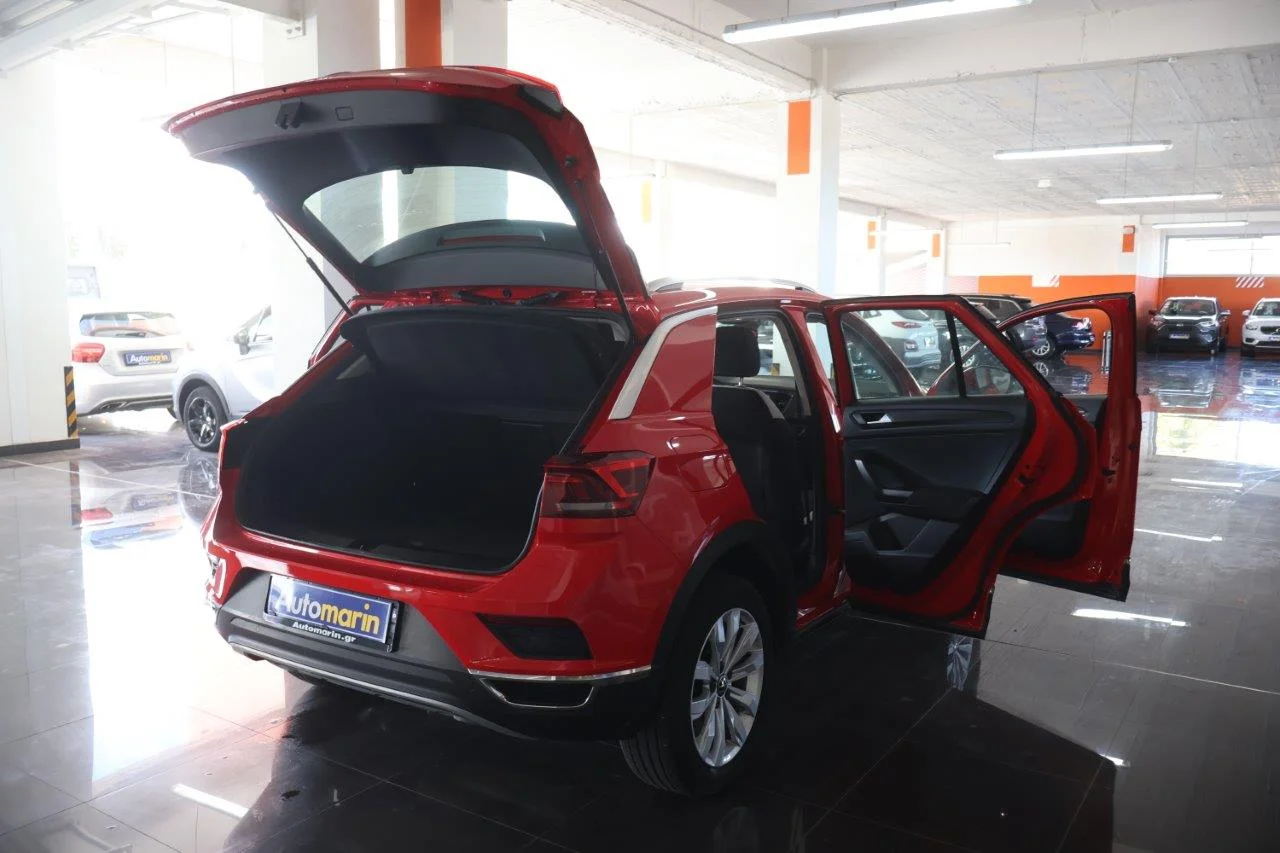 Volkswagen T-Roc - View model 7