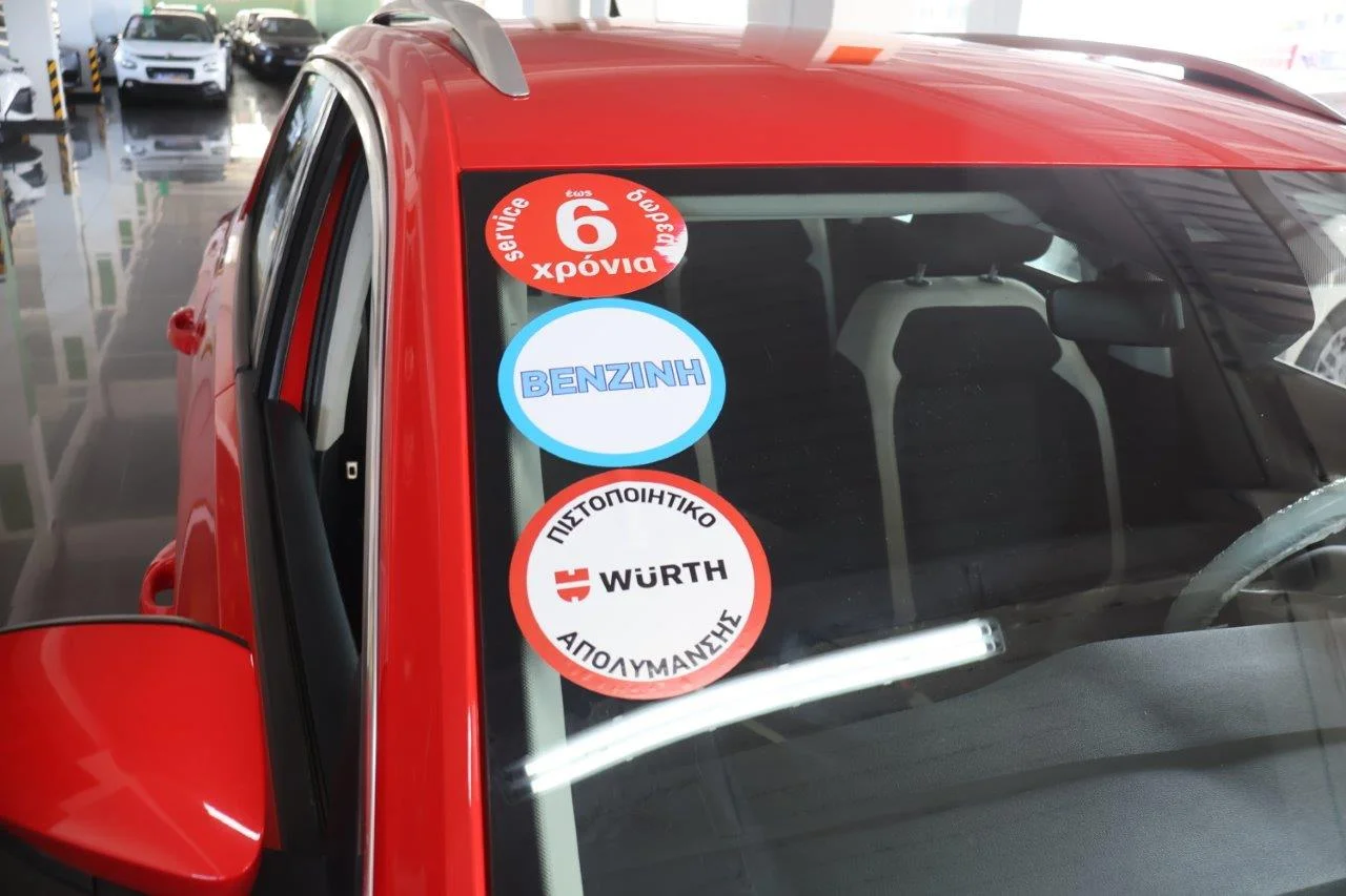 Volkswagen T-Roc - View model 17