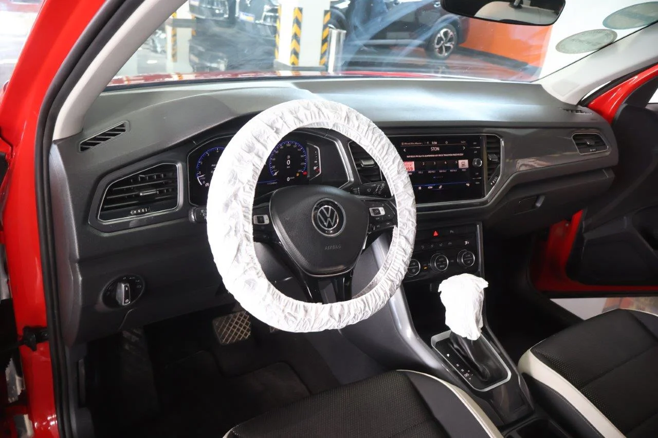 Volkswagen T-Roc - View model 23