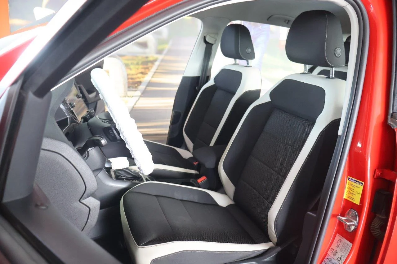 Volkswagen T-Roc - View model 26