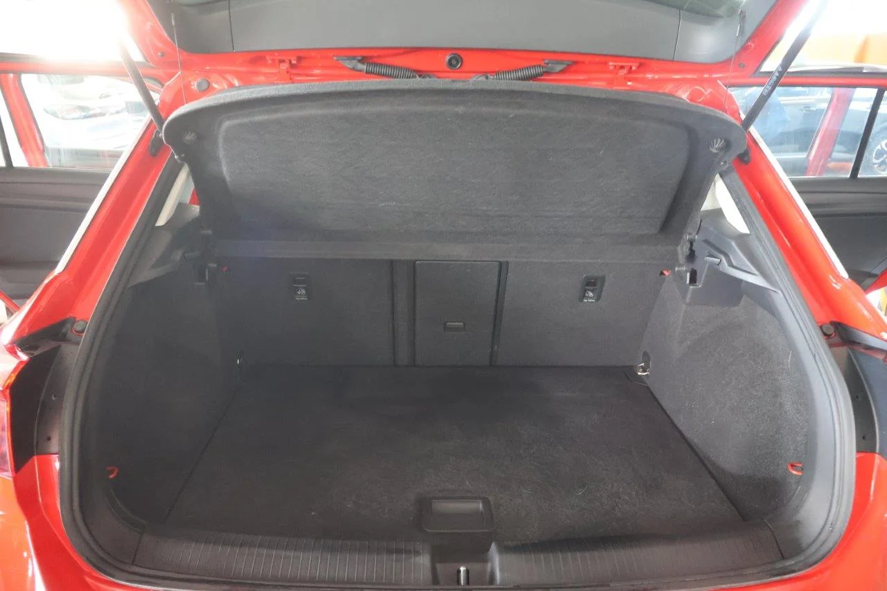Volkswagen T-Roc - View model 34