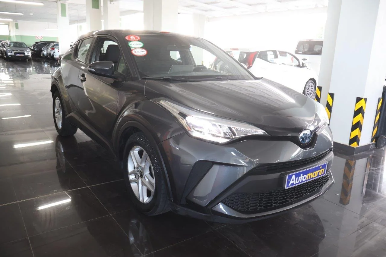 View 4 - Toyota C-HR - 2022