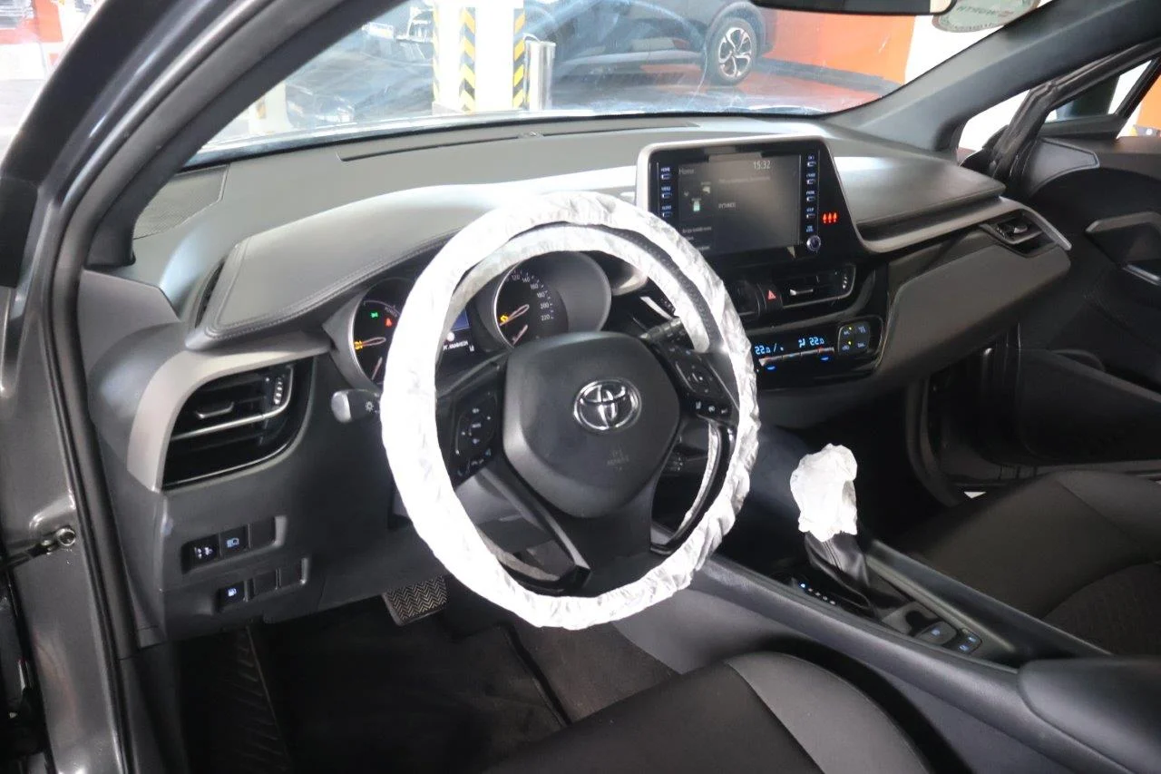 Toyota C-HR - View model 21