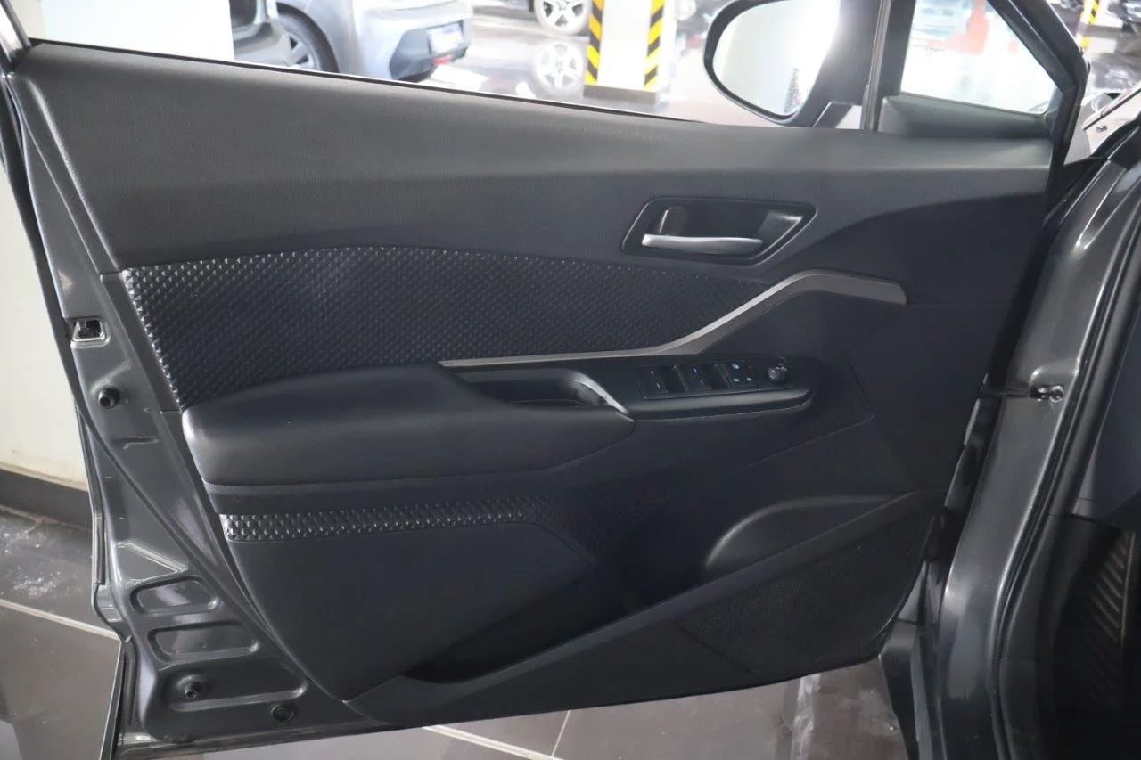Toyota C-HR - View model 24