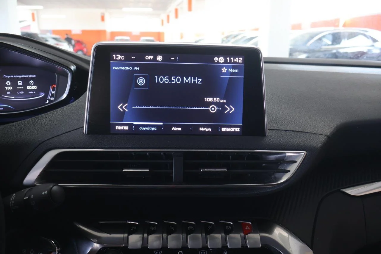 Peugeot 3008 - View model 20