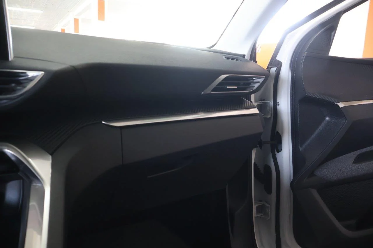 Peugeot 3008 - View model 21