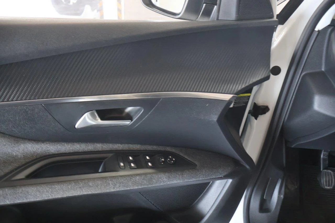Peugeot 3008 - View model 26