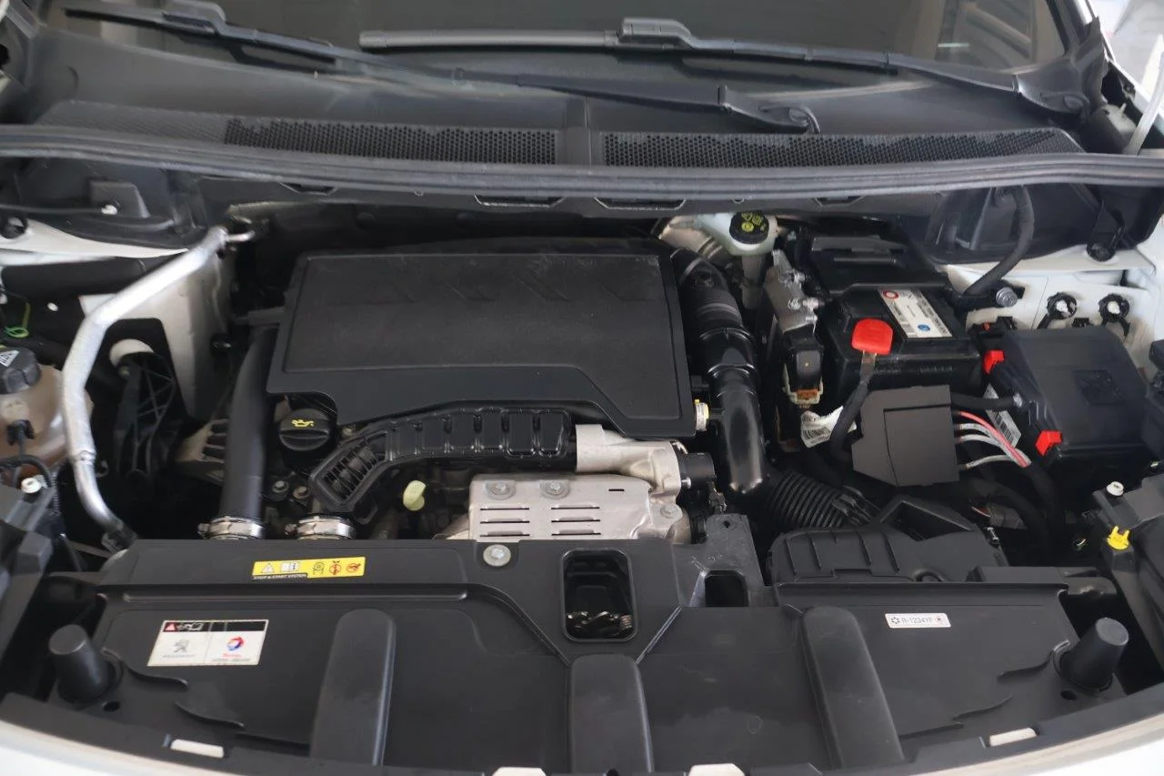 Peugeot 3008 - View model 36