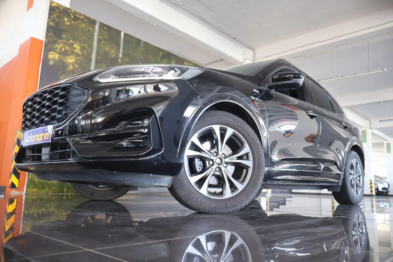 View 2 - Ford Kuga - 2022
