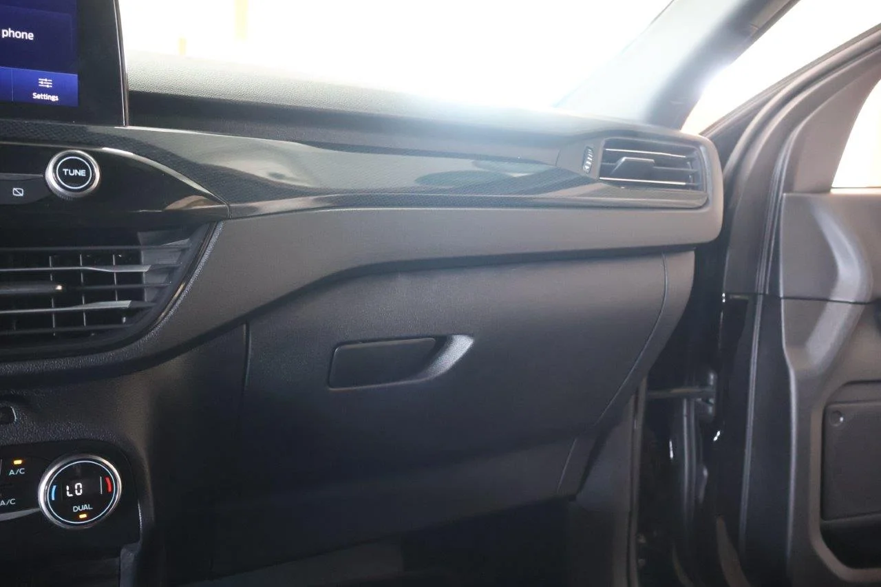 Ford Kuga - View model 20
