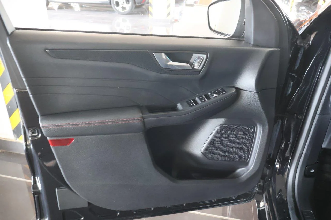 Ford Kuga - View model 26