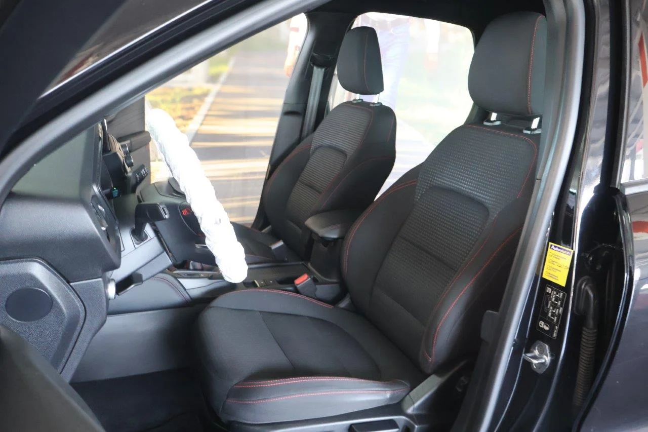 Ford Kuga - View model 28