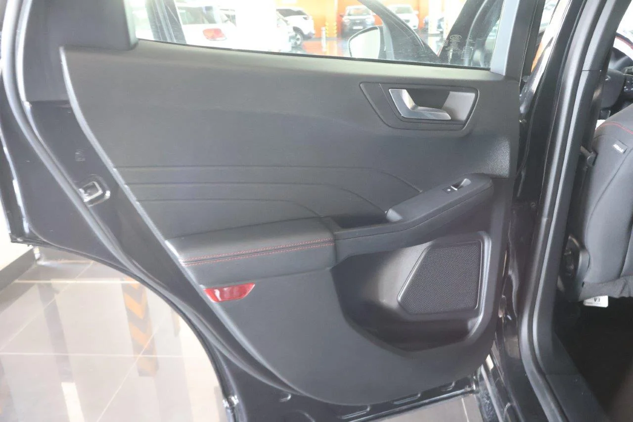 Ford Kuga - View model 30