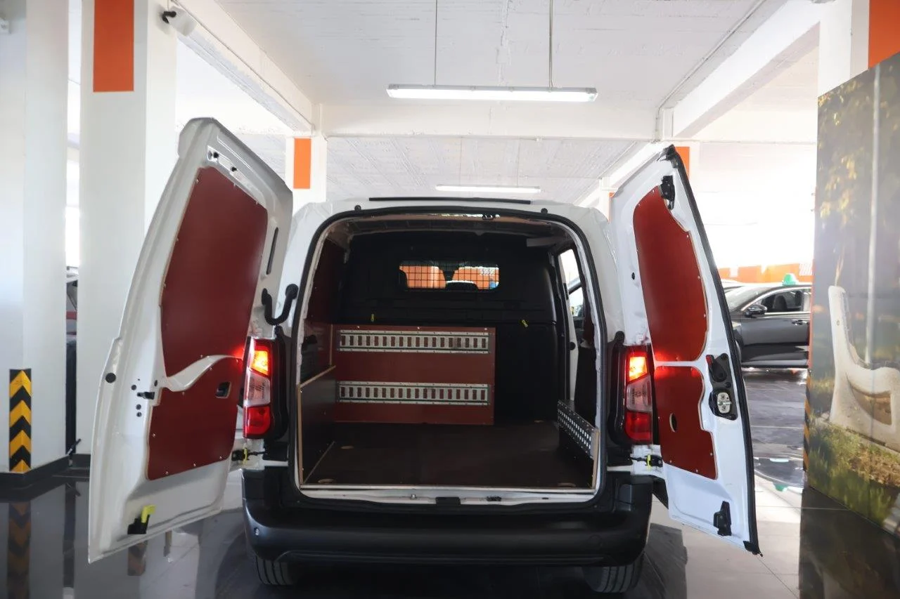 Peugeot Partner - View model 9